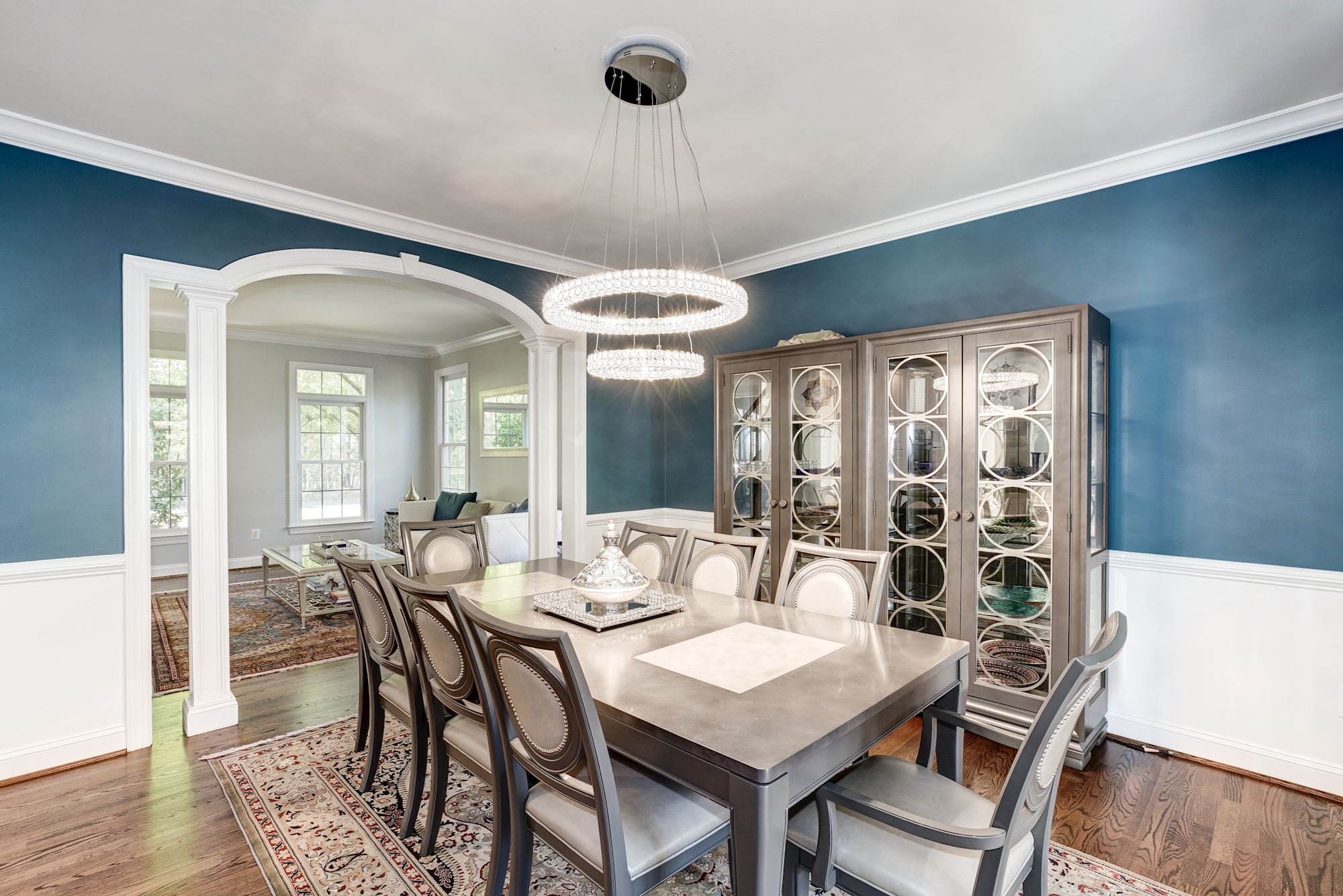 Colonial Home in Sully Estates